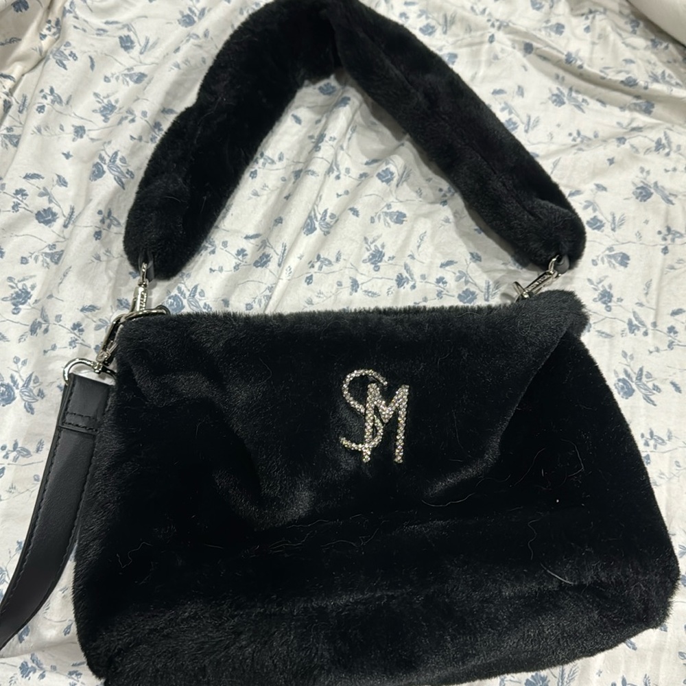 Steve Madden furry bag
